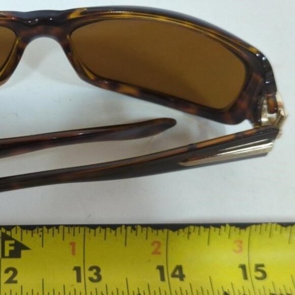 Gucci Black Women's Sunglasses - Picture 5 of 11